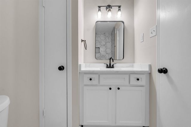 6429 BARDSTOWN RD RD, Bartlett, TN 38134