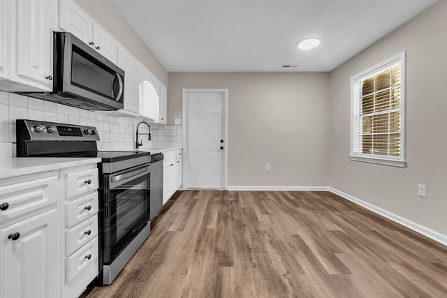 6429 BARDSTOWN RD RD, Bartlett, TN 38134