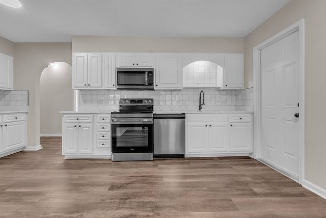 6429 BARDSTOWN RD RD, Bartlett, TN 38134