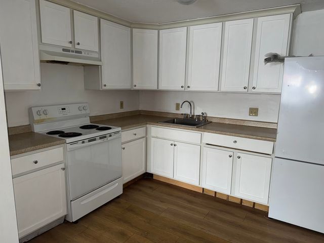 185 Loudon Rd Apt 8, Concord, NH 03301