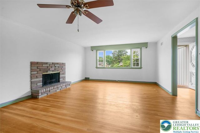 243 Flagstone, Bethlehem City, PA 18017