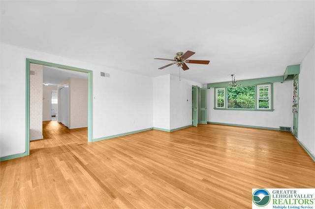 243 Flagstone, Bethlehem City, PA 18017