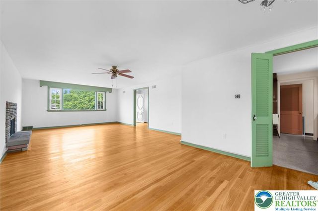 243 Flagstone, Bethlehem City, PA 18017