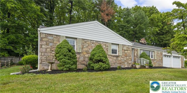243 Flagstone, Bethlehem City, PA 18017