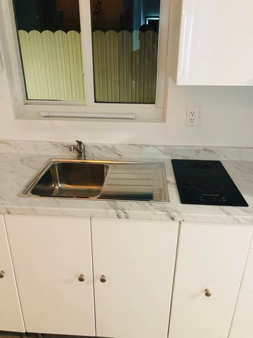 1244 W 27th Street, West Palm Beach, FL 33404