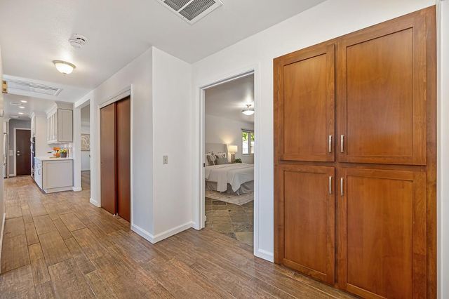 5141 Mississippi Bar Dr, Orangevale, CA 95662