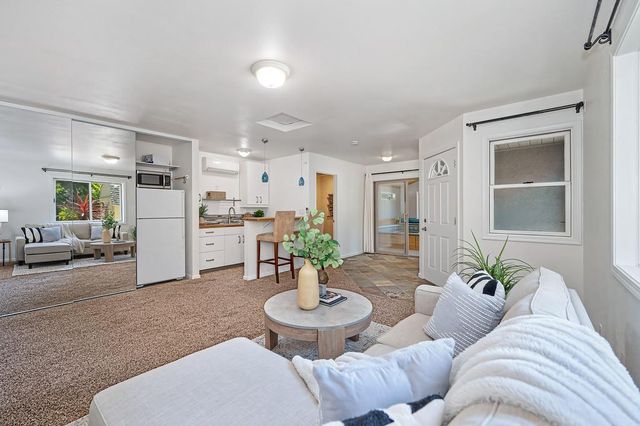 5141 Mississippi Bar Dr, Orangevale, CA 95662