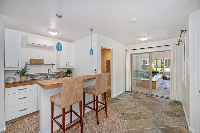 5141 Mississippi Bar Dr, Orangevale, CA 95662