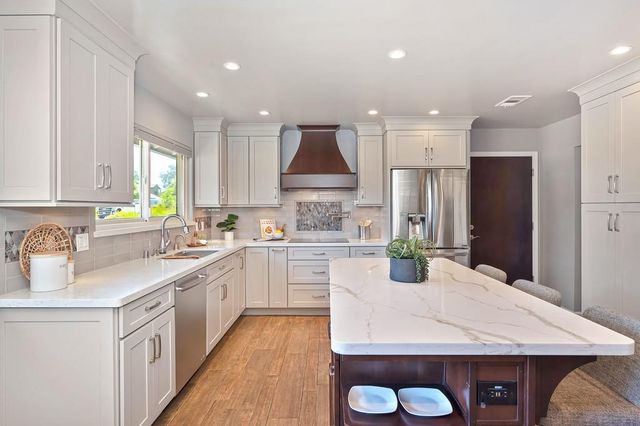 5141 Mississippi Bar Dr, Orangevale, CA 95662