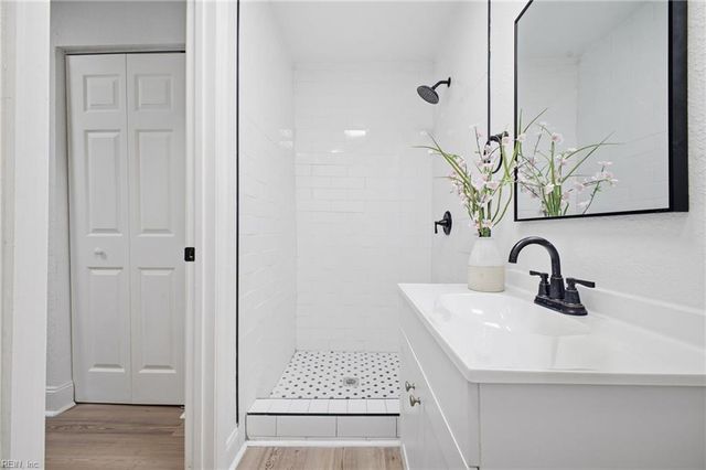 307 N 4th ST, Suffolk, VA 23434