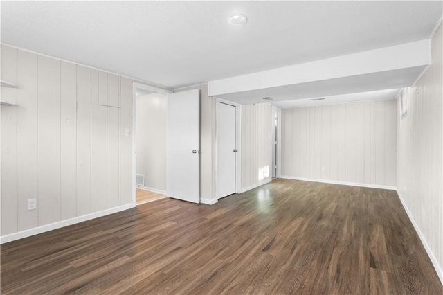 3621 S Scott Avenue, Independence, MO 64052