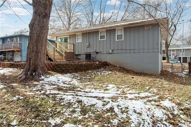 3621 S Scott Avenue, Independence, MO 64052