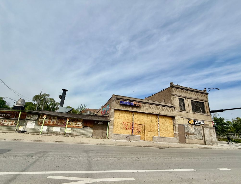 600-606 S Pulaski Road, Chicago, IL 60624