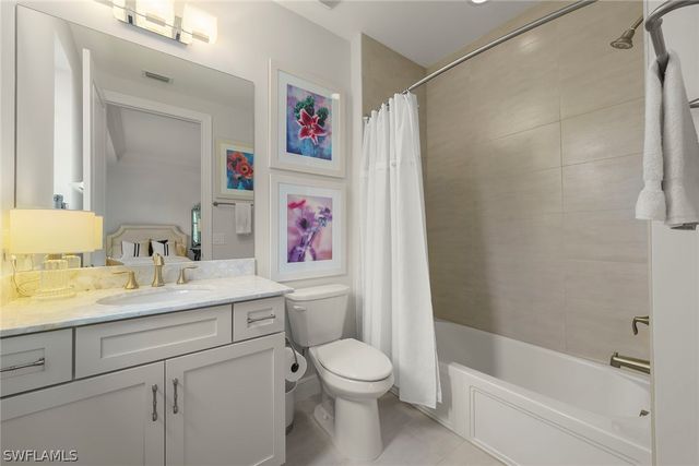 4731 Via Del Corso LN 202, Bonita Springs, FL 34134