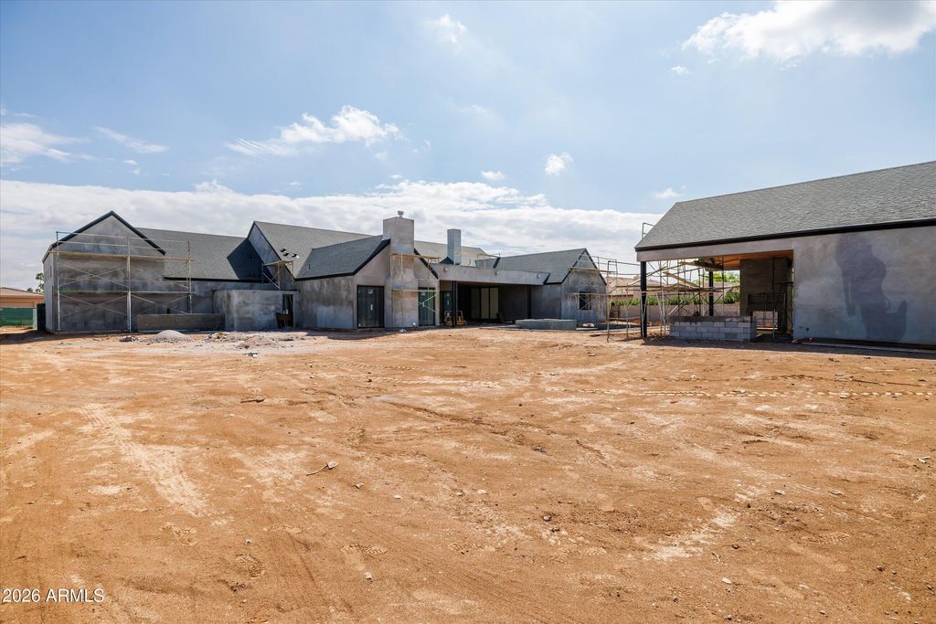 Image 9 of property listing at 13402 N 79TH Street, Scottsdale, AZ 85260