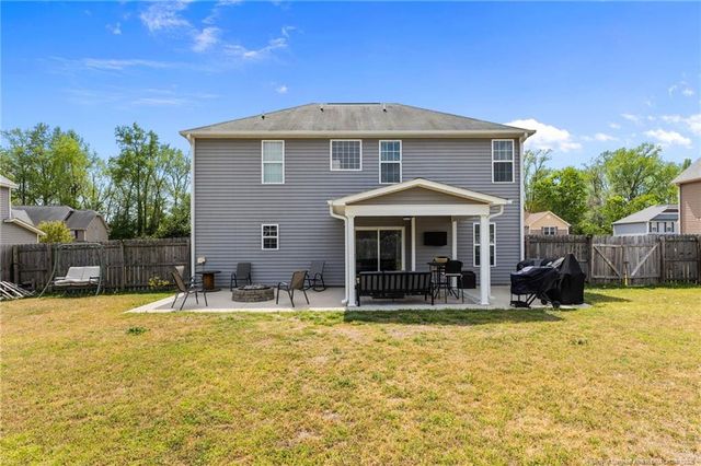 211 Ladden Lane, Raeford, NC 28376