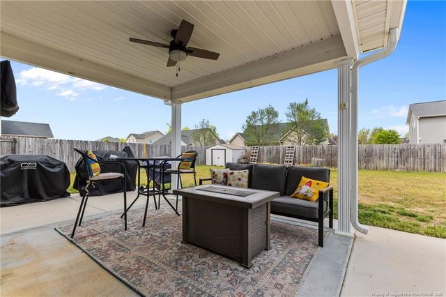 211 Ladden Lane, Raeford, NC 28376
