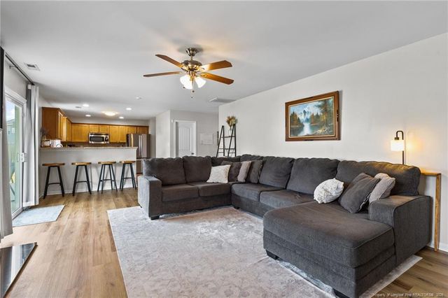 211 Ladden Lane, Raeford, NC 28376