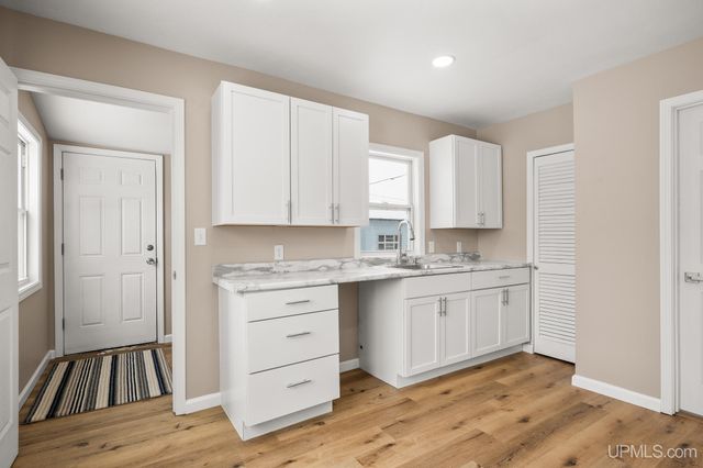 6357 S 2nd Street, Wells, MI 49894