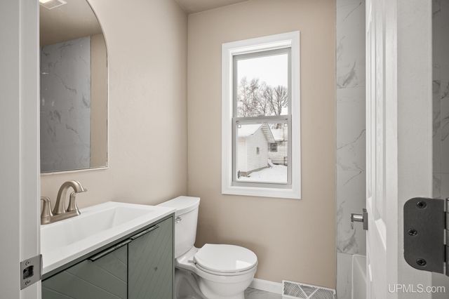 6357 S 2nd Street, Wells, MI 49894