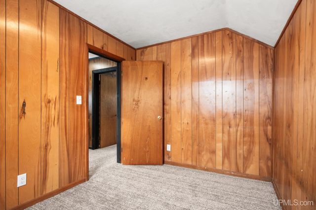 6357 S 2nd Street, Wells, MI 49894