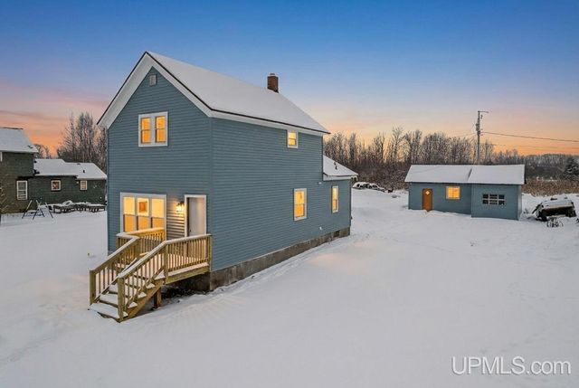 6357 S 2nd Street, Wells, MI 49894