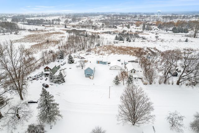 6357 S 2nd Street, Wells, MI 49894