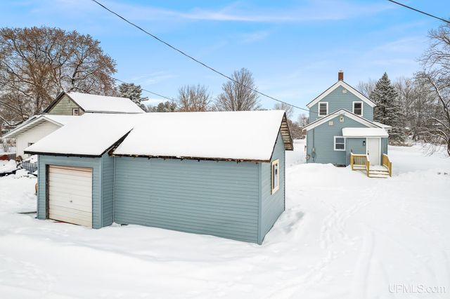 6357 S 2nd Street, Wells, MI 49894