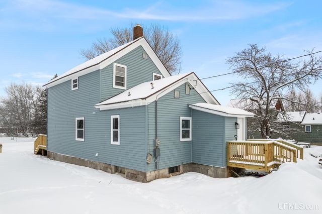 6357 S 2nd Street, Wells, MI 49894