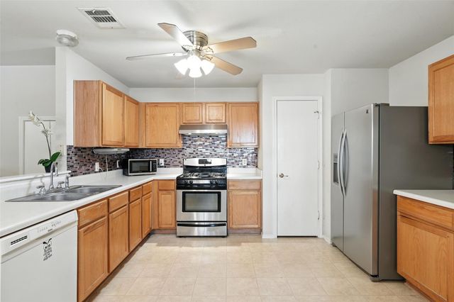 17821 POWDER CREEK DR, Manor, TX 78653