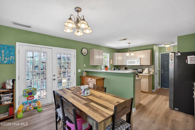 2349 Jefferson Street, Wilmington, NC 28401