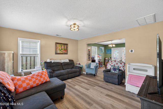 2349 Jefferson Street, Wilmington, NC 28401