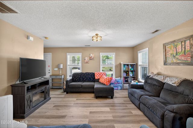 2349 Jefferson Street, Wilmington, NC 28401