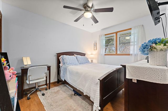 4432 W 15th Street, Hobart, IN 46342