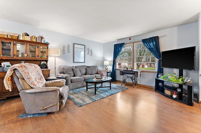 4432 W 15th Street, Hobart, IN 46342