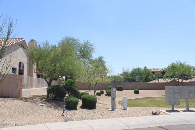 9817 E PINE VALLEY Road, Scottsdale, AZ 85260