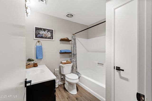 960 N 32ND Avenue, Show Low, AZ 85901