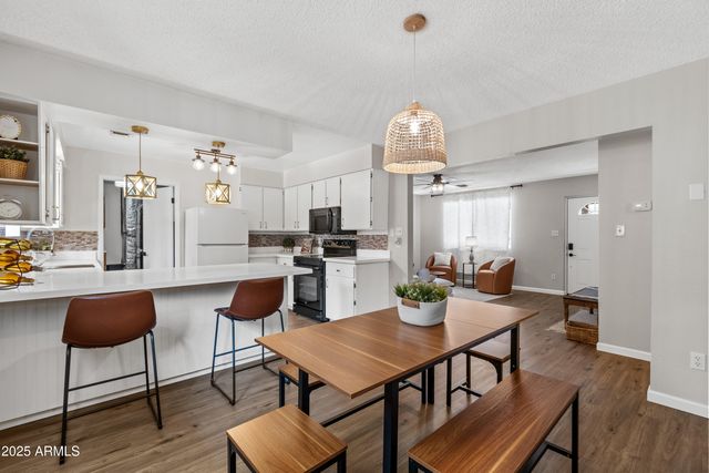 960 N 32ND Avenue, Show Low, AZ 85901