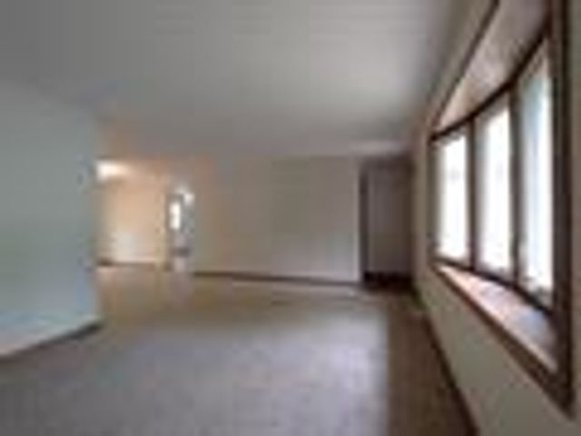 216 Bounty Drive NE, Poplar Grove, IL 61065
