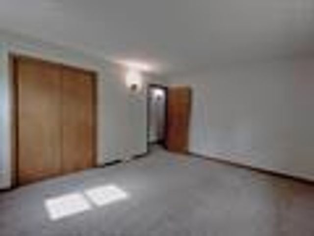 216 Bounty Drive NE, Poplar Grove, IL 61065