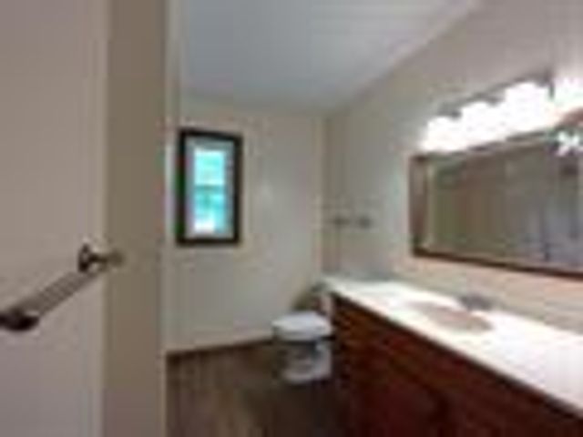 216 Bounty Drive NE, Poplar Grove, IL 61065