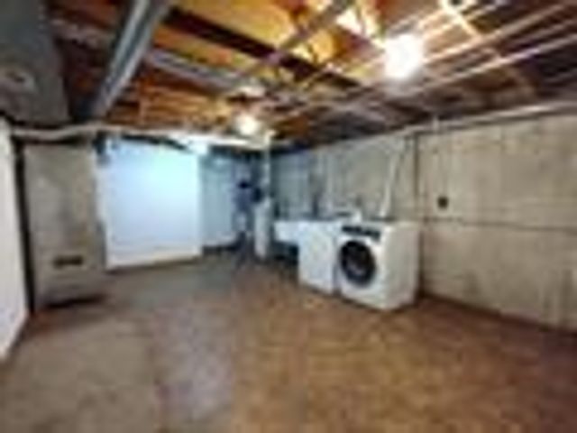 216 Bounty Drive NE, Poplar Grove, IL 61065