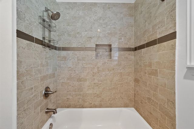 5111 Creekbend Drive, Houston, TX 77035