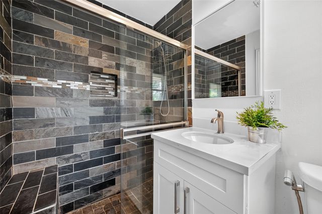 5111 Creekbend Drive, Houston, TX 77035