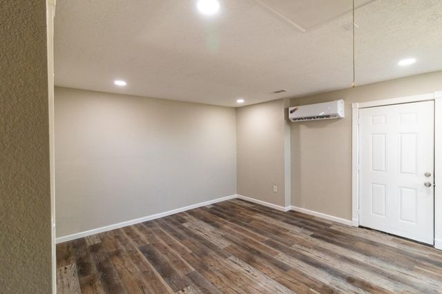 5505 Malmedy Road, Houston, TX 77033