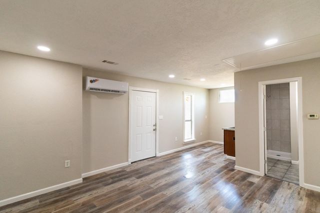 5505 Malmedy Road, Houston, TX 77033