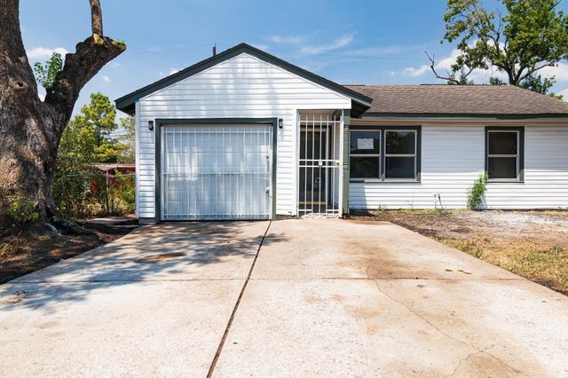 5505 Malmedy Road, Houston, TX 77033