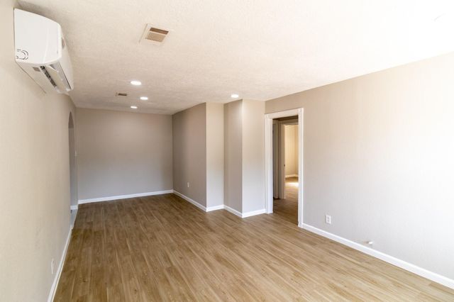 5505 Malmedy Road, Houston, TX 77033