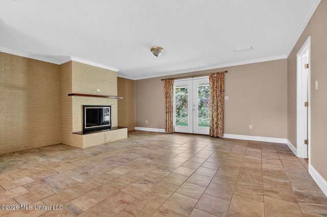 13908 Cerro Verde Drive, Ocean Springs, MS 39564