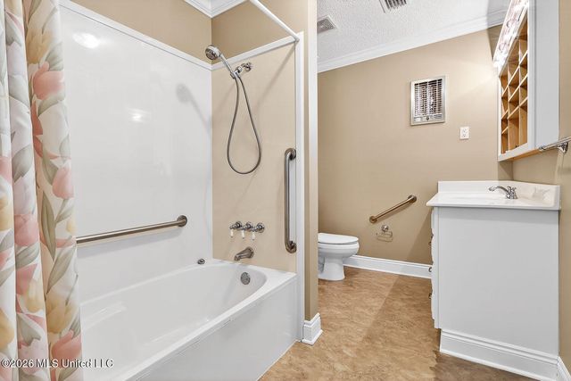 13908 Cerro Verde Drive, Ocean Springs, MS 39564